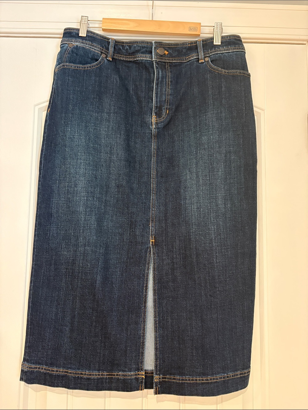 Talbots Women’s Dark Blue Denim Skirt with Front Slit NWOT